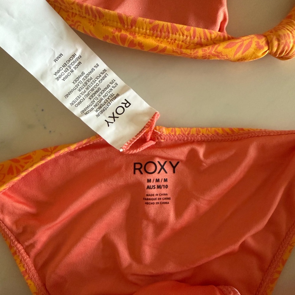 NWT Roxy Bikini - Picture 4 of 4